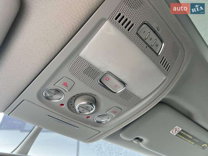 Внедорожник / Кроссовер Audi Q5 2015 в Львове