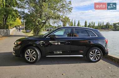 Позашляховик / Кросовер Audi Q5 2021 в  фото 19 Позашляховик / Кросовер Audi Q5 2021 в