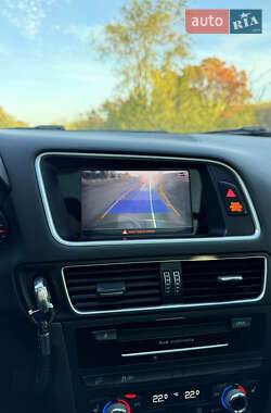 Внедорожник / Кроссовер Audi Q5 2015 в Томаковке