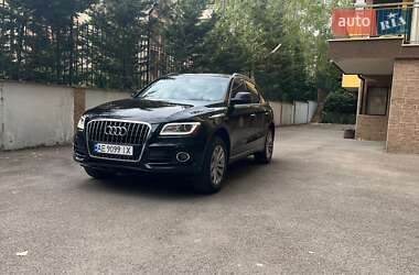 Внедорожник / Кроссовер Audi Q5 2015 в 