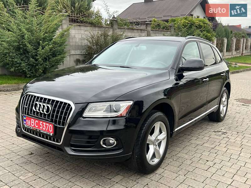 Позашляховик / Кросовер Audi Q5 2015 в Рівному