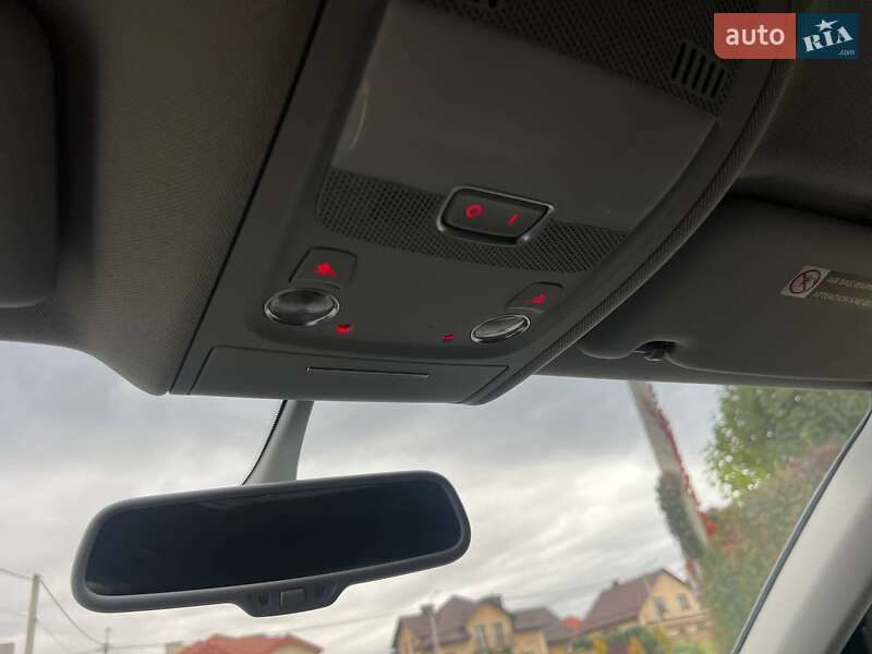 Позашляховик / Кросовер Audi Q5 2015 в Рівному