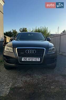 Внедорожник / Кроссовер Audi Q5 2010 в 