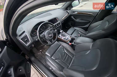 Внедорожник / Кроссовер Audi Q5 2015 в 