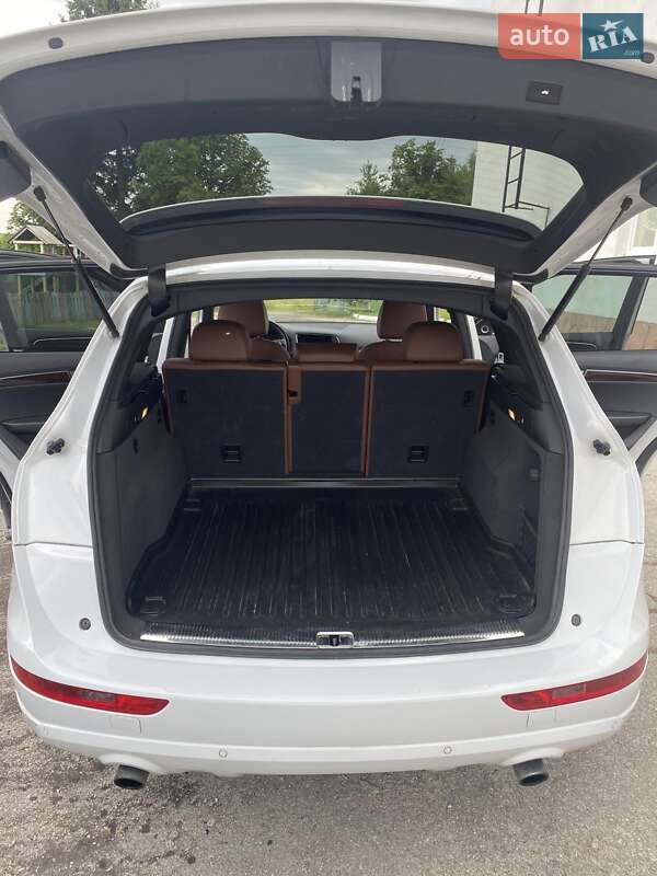 Позашляховик / Кросовер Audi Q5 2011 в Тернополі