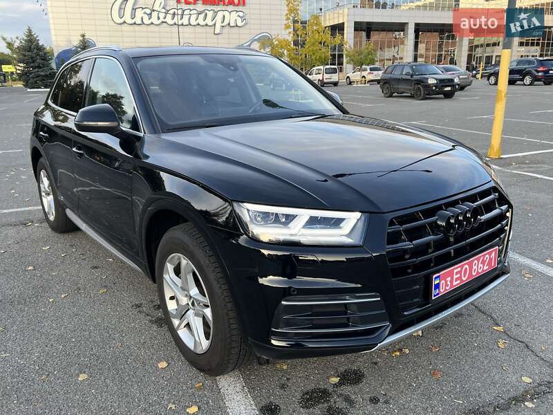 Внедорожник / Кроссовер Audi Q5 2017 в Киеве