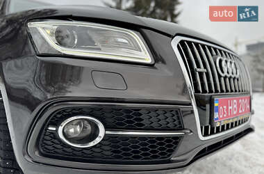 Позашляховик / Кросовер Audi Q5 2017 в 
