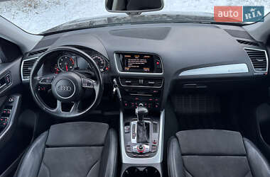 Позашляховик / Кросовер Audi Q5 2017 в 