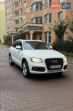 Внедорожник / Кроссовер Audi Q5 2014 в 