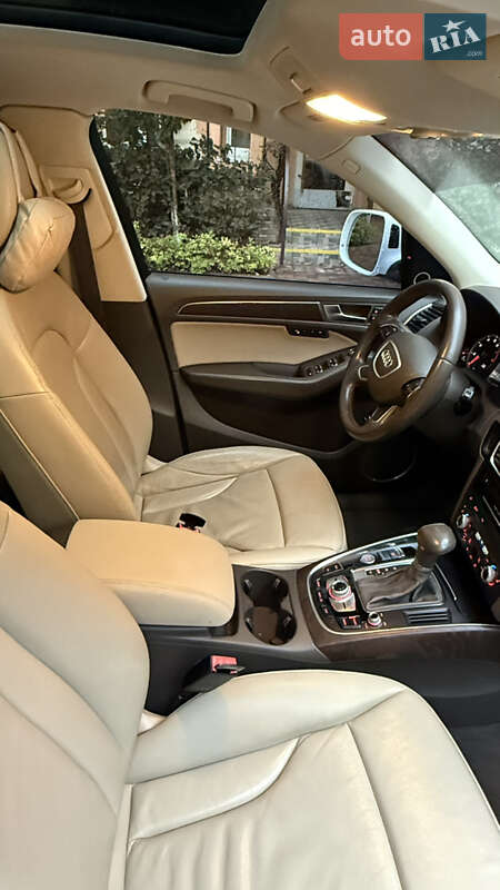 Позашляховик / Кросовер Audi Q5 2014 в Києві