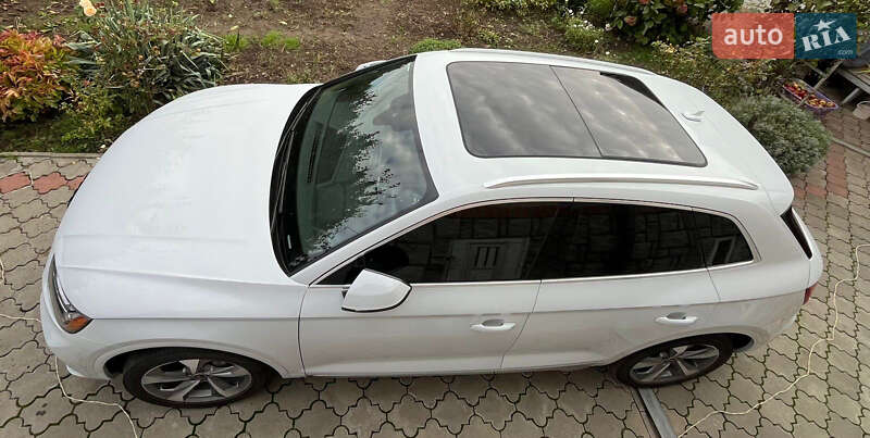 Внедорожник / Кроссовер Audi Q5 2020 в Луцке