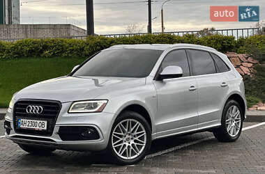 Позашляховик / Кросовер Audi Q5 2014 в Дніпрі