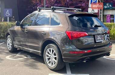 Позашляховик / Кросовер Audi Q5 2011 в 