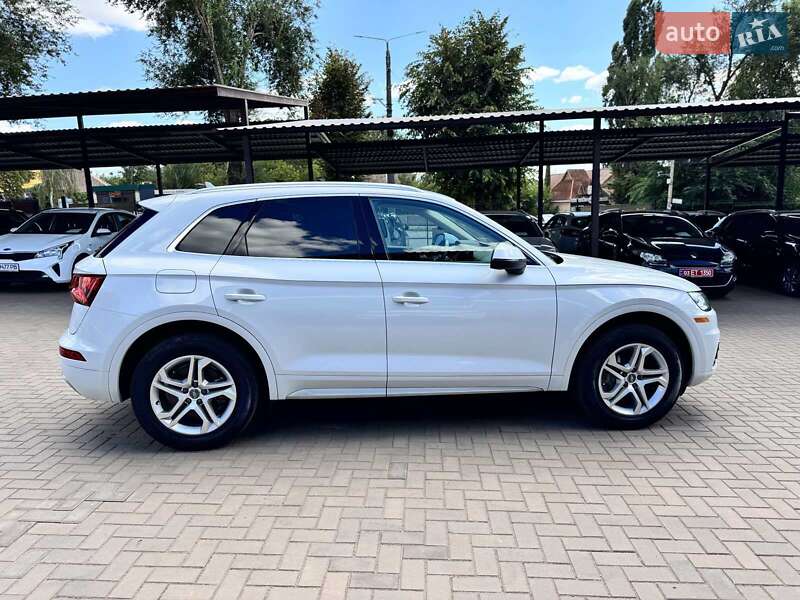 Позашляховик / Кросовер Audi Q5 2019 в Кривому Розі фото 5 Позашляховик / Кросовер Audi Q5 2019 в Кривому Розі