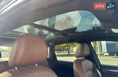 Внедорожник / Кроссовер Audi Q5 2012 в 
