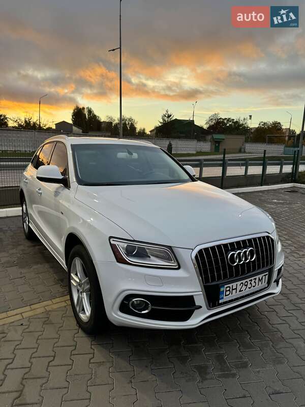 Позашляховик / Кросовер Audi Q5 2014 в Києві