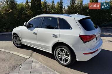 Внедорожник / Кроссовер Audi Q5 2014 в 