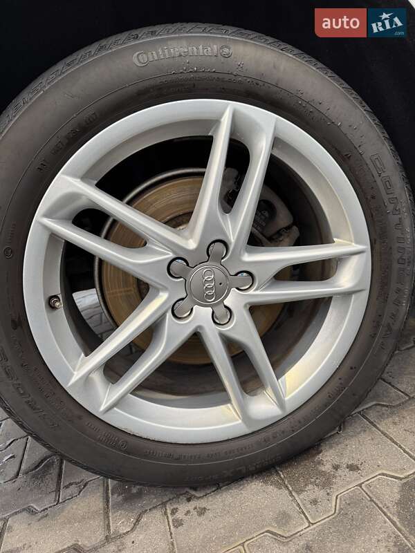 Позашляховик / Кросовер Audi Q5 2014 в Києві