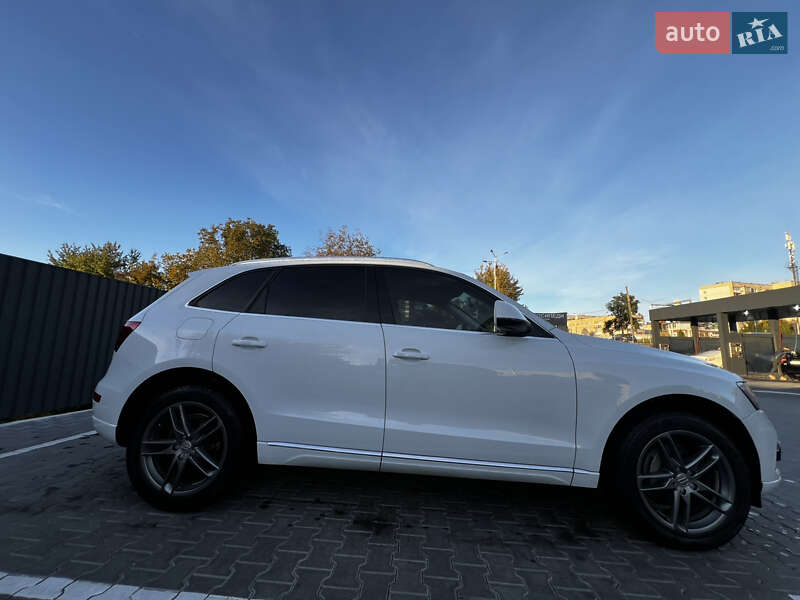 Позашляховик / Кросовер Audi Q5 2014 в Вінниці