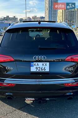 Внедорожник / Кроссовер Audi Q5 2016 в 