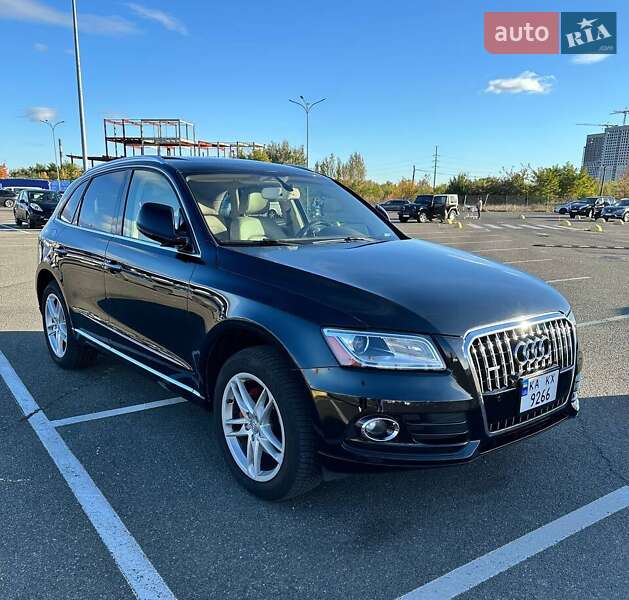 Внедорожник / Кроссовер Audi Q5 2016 в 