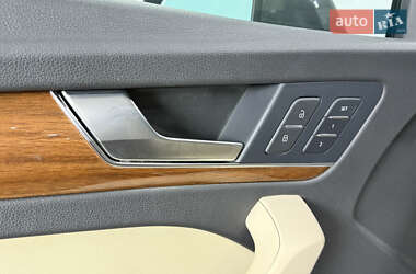Внедорожник / Кроссовер Audi Q5 2022 в 