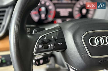 Внедорожник / Кроссовер Audi Q5 2022 в 
