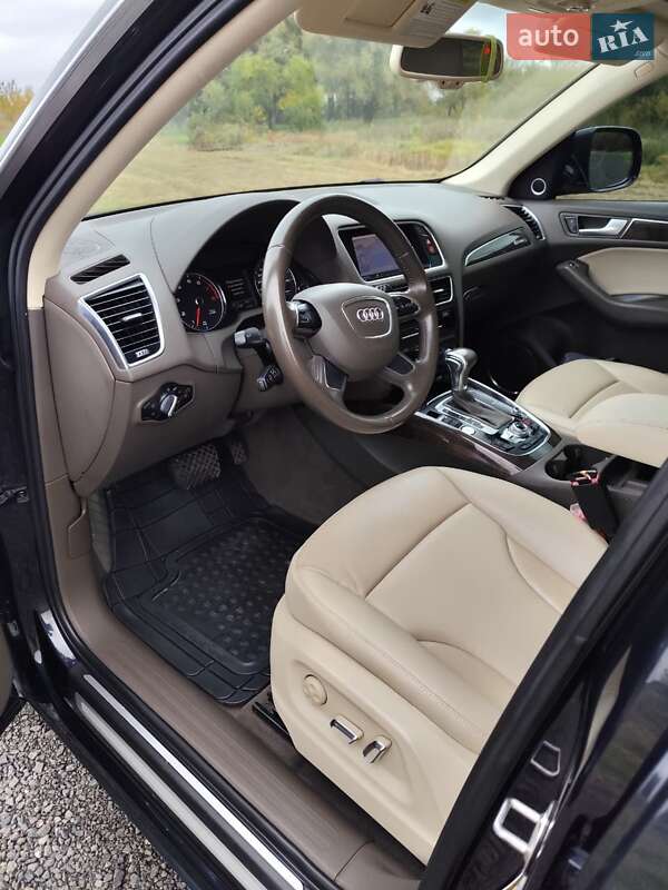 Позашляховик / Кросовер Audi Q5 2013 в Луцьку