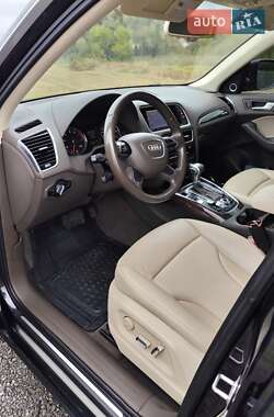 Внедорожник / Кроссовер Audi Q5 2013 в 