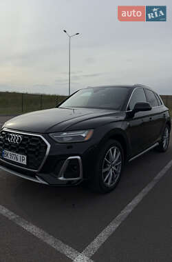Внедорожник / Кроссовер Audi Q5 2020 в 