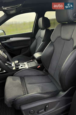 Внедорожник / Кроссовер Audi Q5 2020 в 