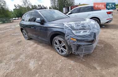 Внедорожник / Кроссовер Audi Q5 2020 в 