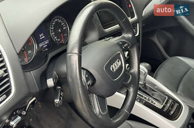 Внедорожник / Кроссовер Audi Q5 2016 в 