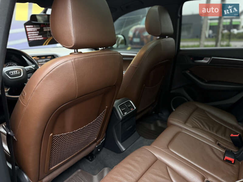 Позашляховик / Кросовер Audi Q5 2016 в Стрию