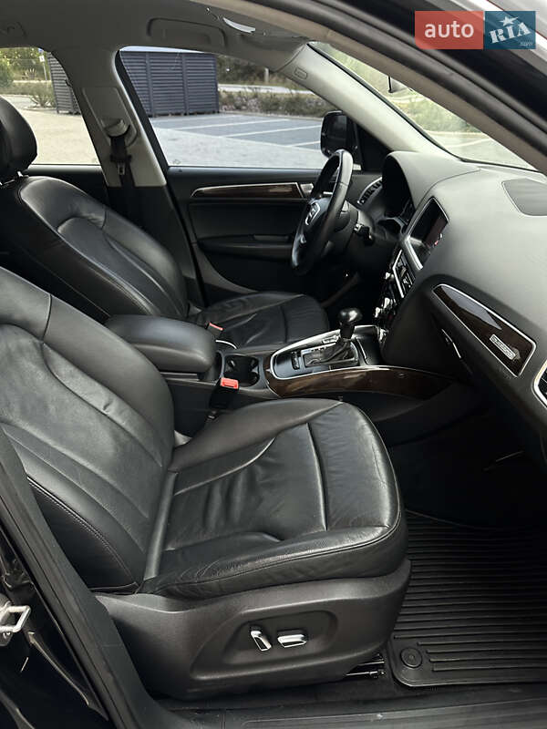 Внедорожник / Кроссовер Audi Q5 2013 в Львове