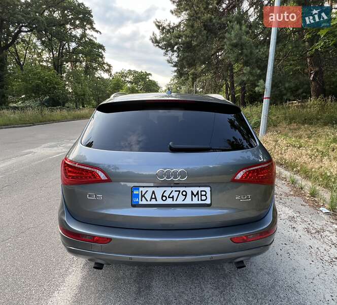 Позашляховик / Кросовер Audi Q5 2012 в Києві