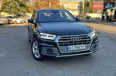 Позашляховик / Кросовер Audi Q5 2017 в 