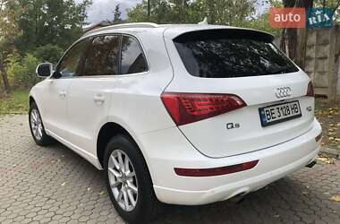 Позашляховик / Кросовер Audi Q5 2010 в 