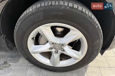 Позашляховик / Кросовер Audi Q5 2014 в 