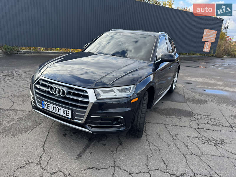 Внедорожник / Кроссовер Audi Q5 2019 в Полтаве