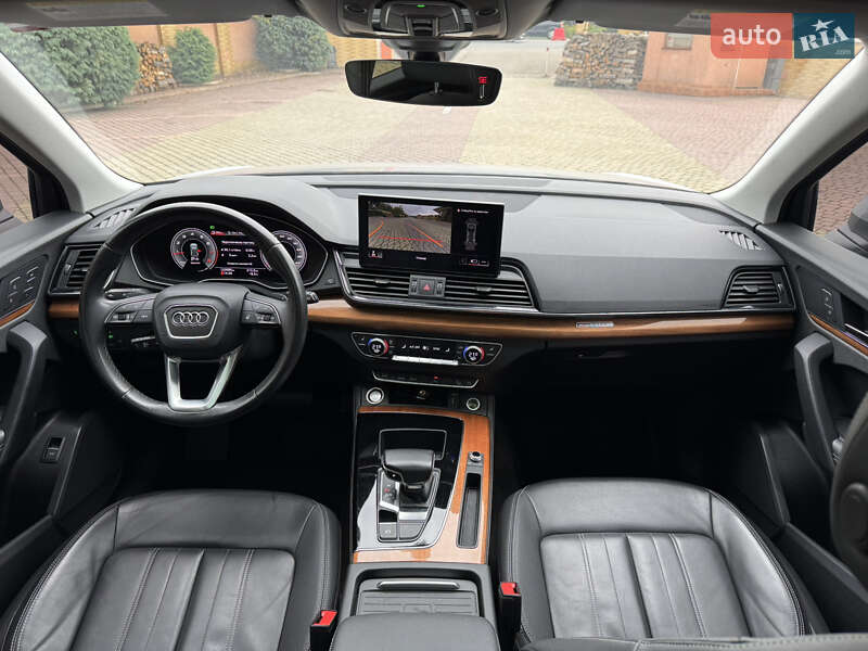 Внедорожник / Кроссовер Audi Q5 2021 в Мукачево