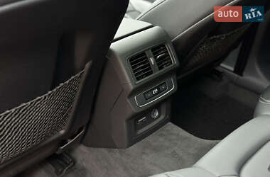 Позашляховик / Кросовер Audi Q5 2021 в 