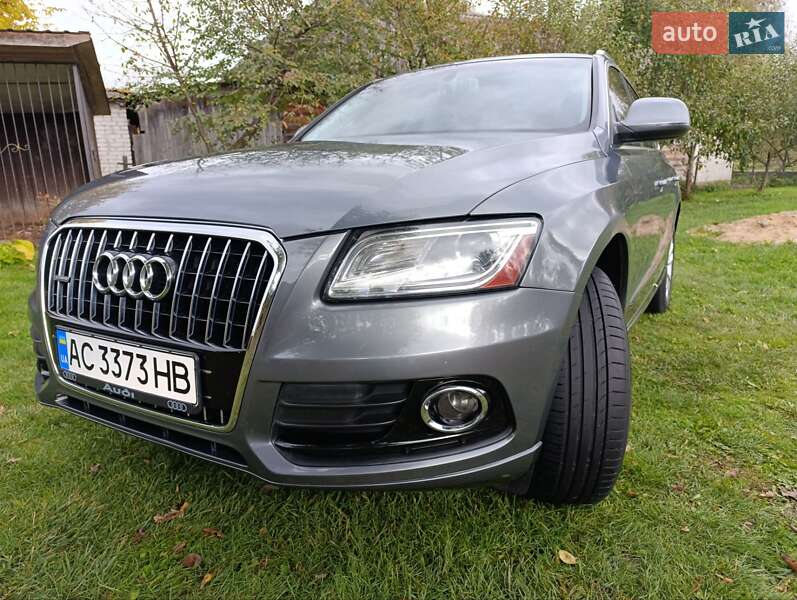 Позашляховик / Кросовер Audi Q5 2012 в Володимирі