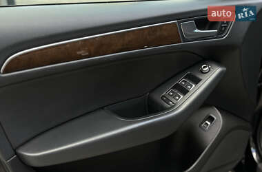 Позашляховик / Кросовер Audi Q5 2016 в 