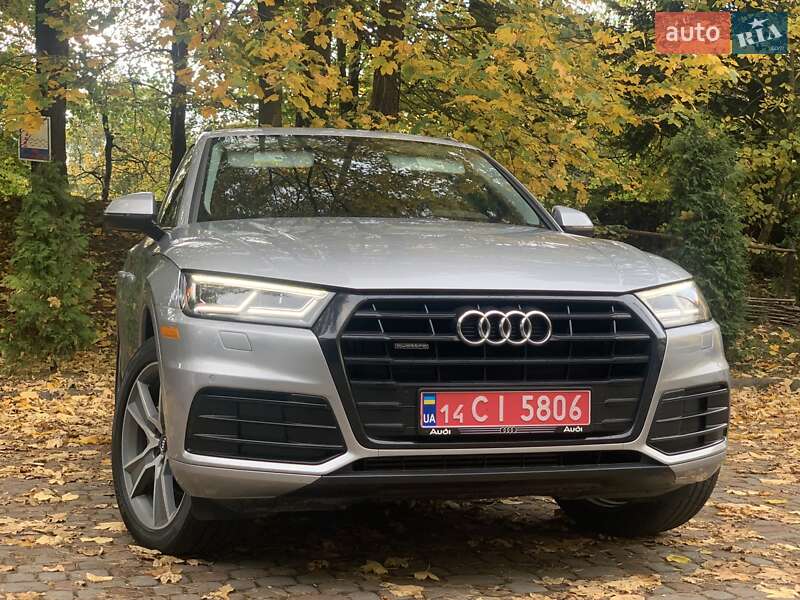 Внедорожник / Кроссовер Audi Q5 2018 в Дрогобыче