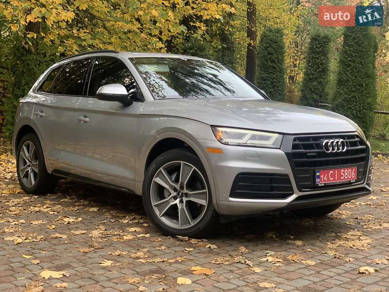 Внедорожник / Кроссовер Audi Q5 2018 в Дрогобыче