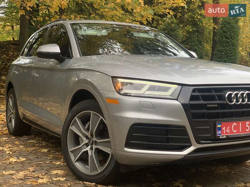 Внедорожник / Кроссовер Audi Q5 2018 в Дрогобыче