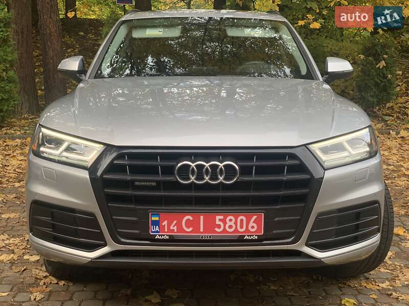Внедорожник / Кроссовер Audi Q5 2018 в Дрогобыче