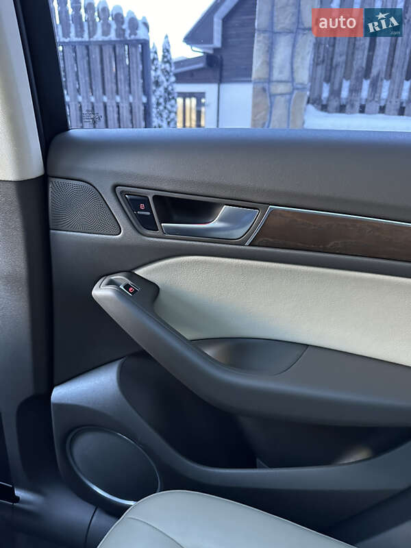 Внедорожник / Кроссовер Audi Q5 2013 в Ивано-Франковске