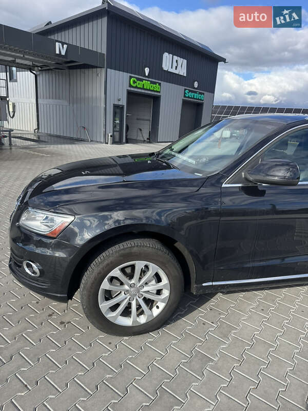 Позашляховик / Кросовер Audi Q5 2014 в Луцьку